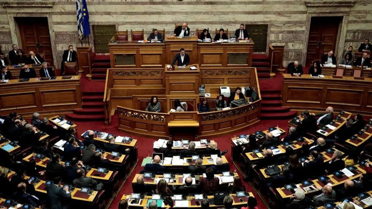 تأیید توافق برای تغییر نام مقدونیه توسط پارلمان یونان