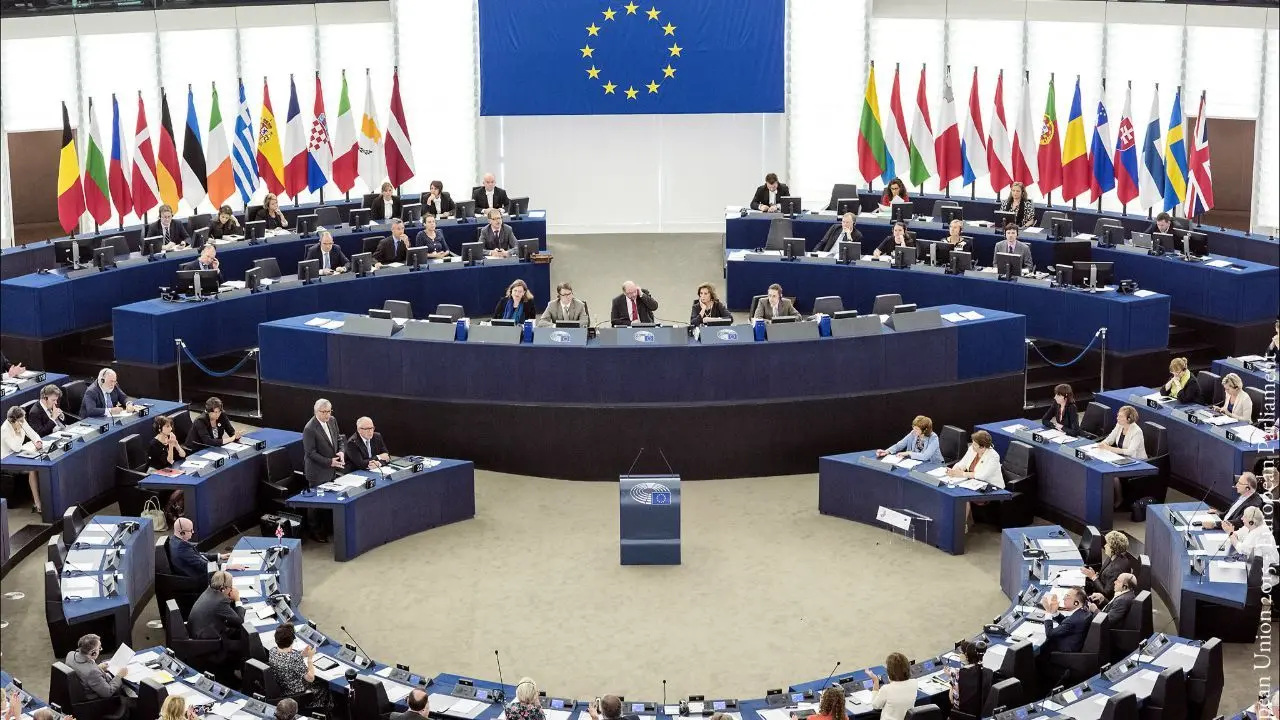 قانونگذاران اروپایی خواستار لغو نمایندگی دیپلماتیک سوریه در اتحادیه اروپا شدند