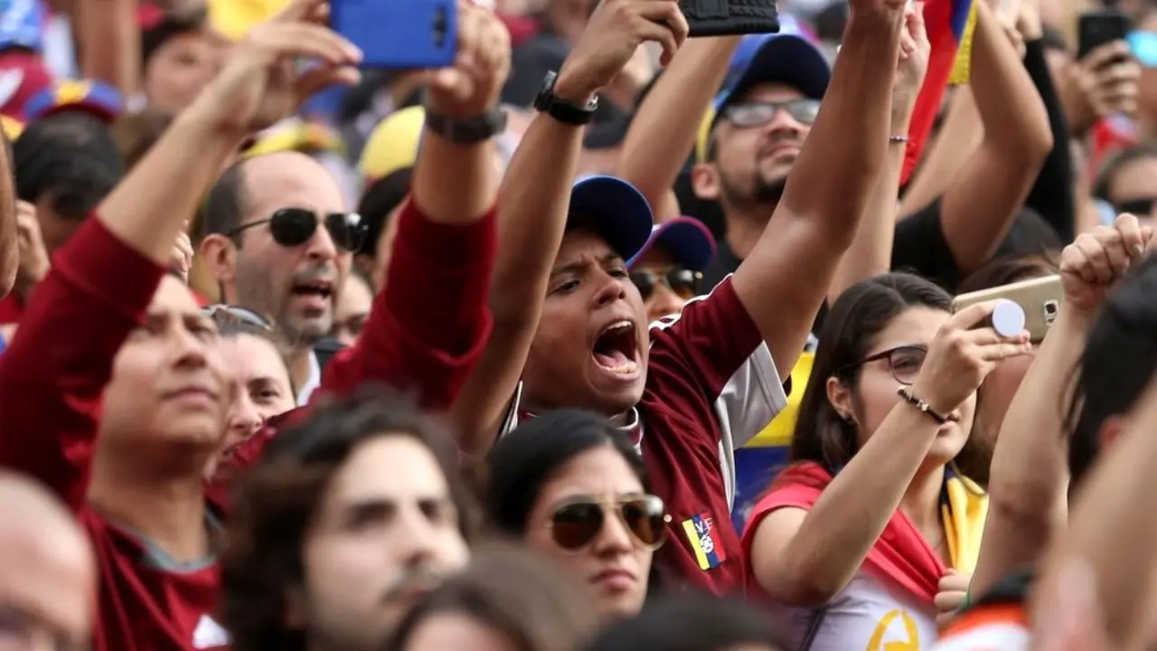 رهبر مخالفان ونزوئلا از آمریکا خط می‌گیرد