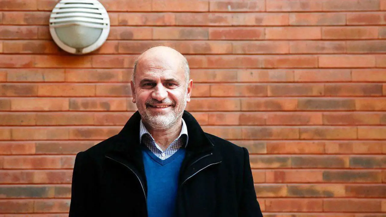 ام‌المصائب در رابطه‌ بین مردم و حکومت، سلطه‌ مناسبات رانتی است/اقساط بدهی‌های خارجی بازمانده از دوره‌ پهلوی در دولت میرحسین موسوی پرداخت شد/قابل‌قبول‌ترین کارنامه در دوره‌ی پس از جنگ، متعلق به دوره‌ خاتمی است