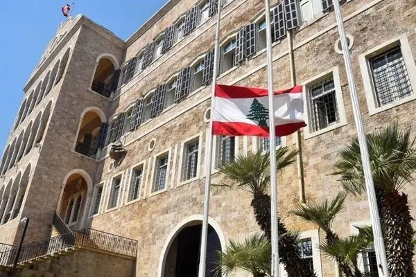 سفیر ایران دعوت وزارت خارجه لبنان را رد کرد