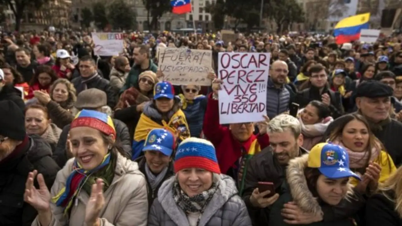 برگزاری تظاهرات در اسپانیا در حمایت از گوایدو