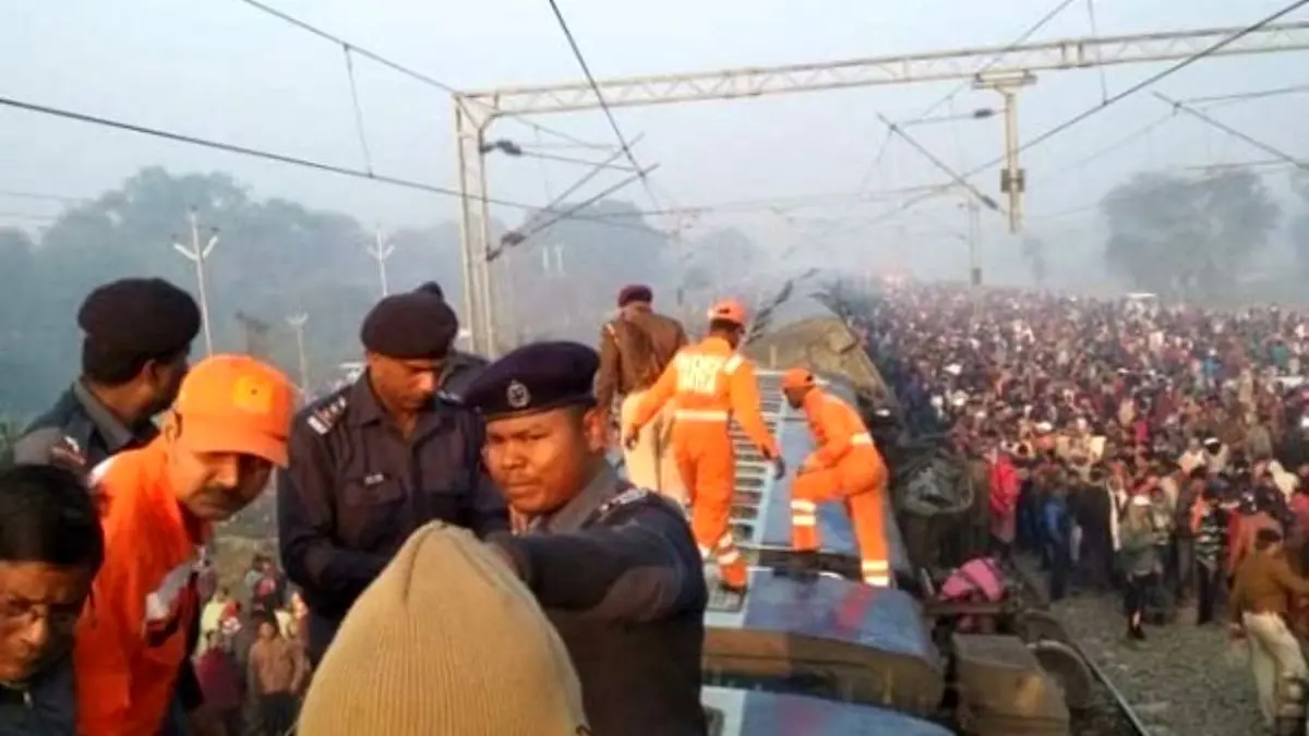 خروج قطار از ریل در هند 7 کشته به‌جا گذاشت