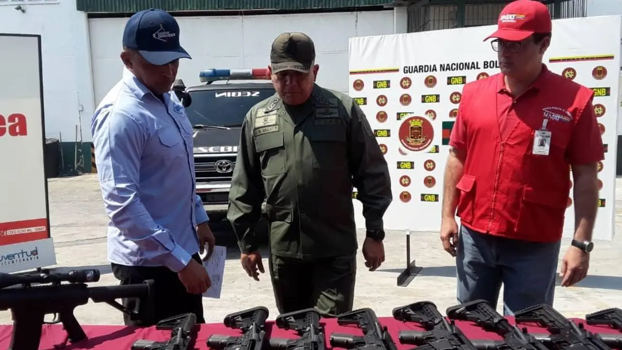 کشف محموله سلاح‌های آمریکایی در ونزوئلا