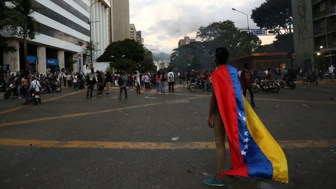 با دولت مادورو مذاکره نمی‌کنیم