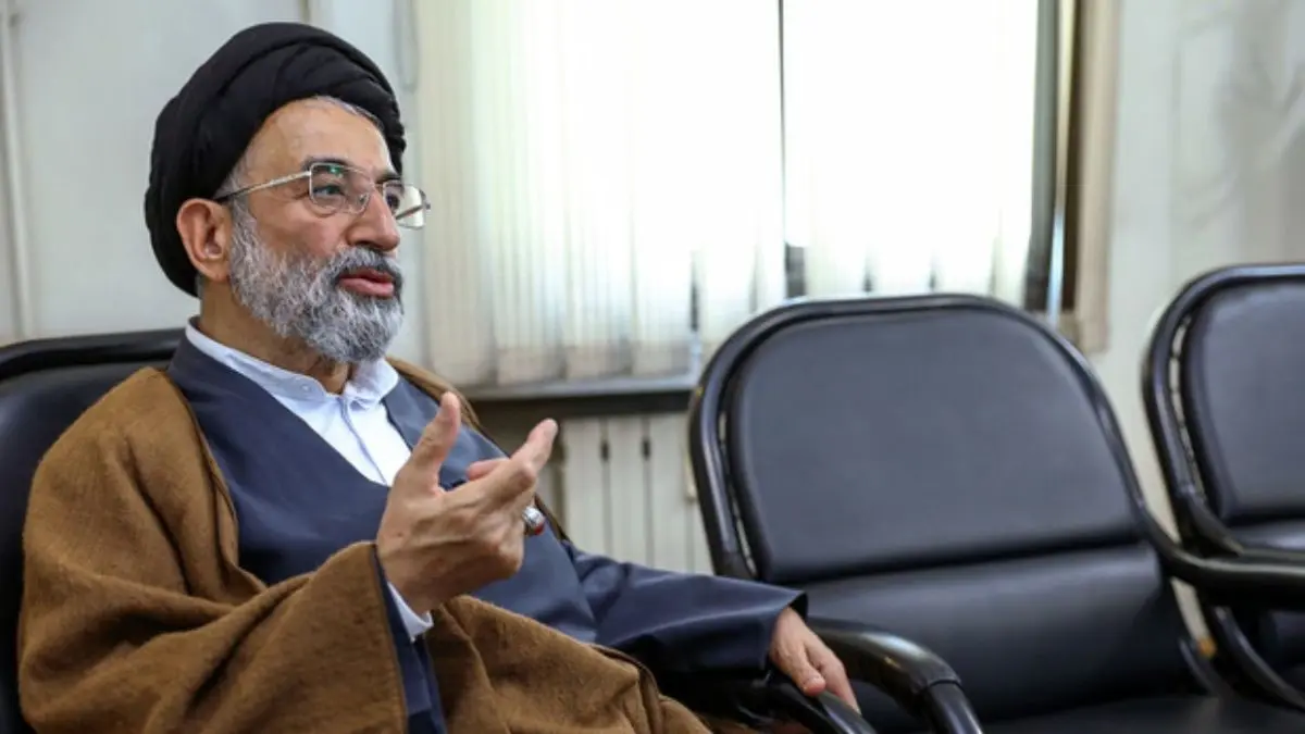 روحانی امروز، روحانی دیروز نیست/ دولت احمدی‌نژاد مظهر یک دولت بی‌برنامه بود/ دولت مهندس موسوی در حفظ ارتباط منطقی و عاطفی دولت – ملت، بسیار موفق بود