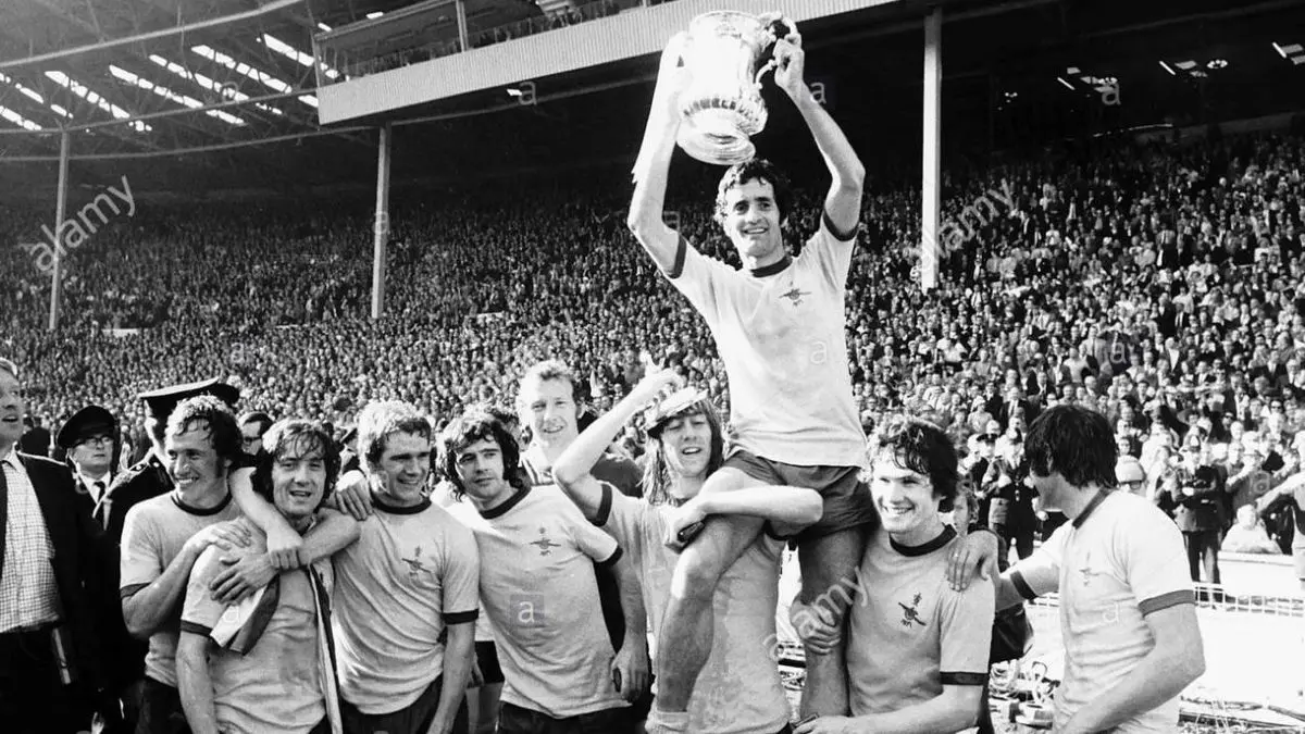 آرسنال؛ فوتبال به جای جنگ