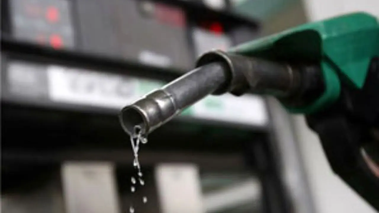 طرح سهمیه‌بندی سوخت سبب افزایش قیمت کالاها می‌شود