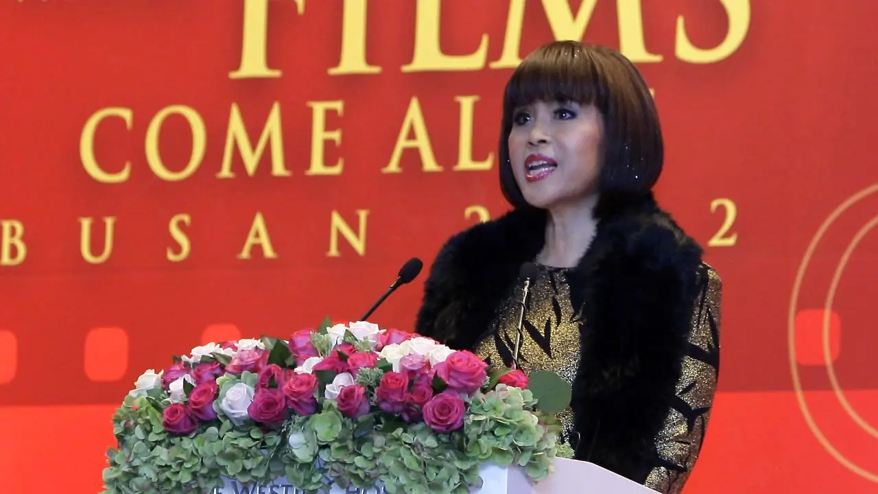 مخالفت پادشاه تایلند با نامزدی خواهرش برای نخست‌وزیری