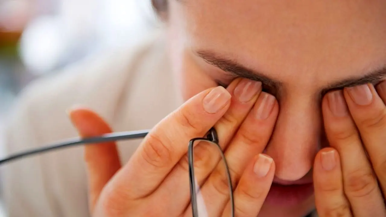 عوامل موثر در بروز خشکی چشم را بشناسید