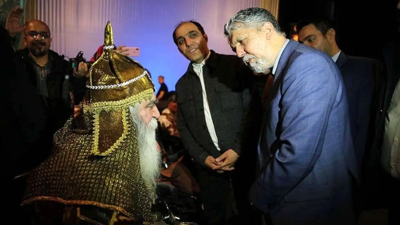 وزیر ارشاد با بازیگران نمایش «رستم و سهراب» دیدار کرد/ تصویر