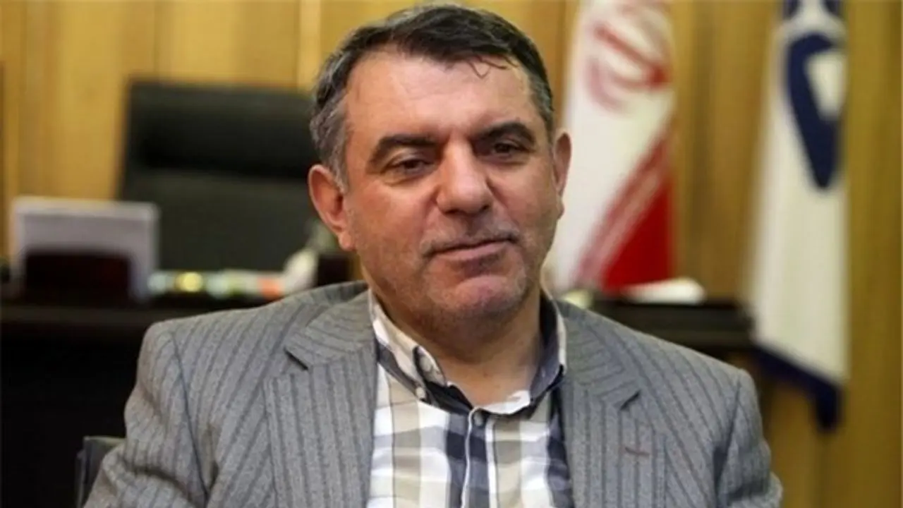 پوری حسینی منتخب وزرای اقتصاد نبوده است