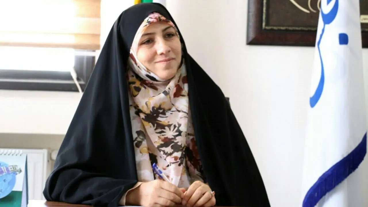 زن ایرانی باید حق انتقال تابعیت فرزندش را داشته باشد/ ادامه روند فعلی بحرانی ملی می‌سازد