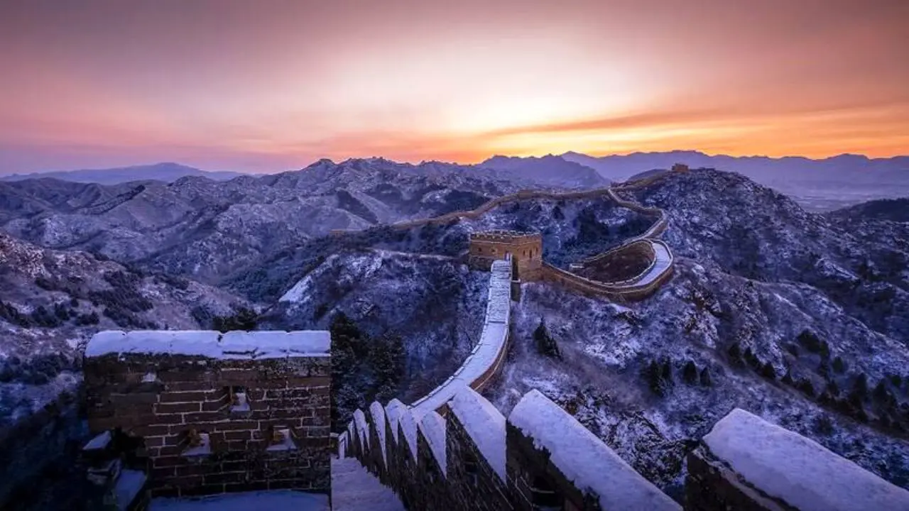 نمای برفی دیوار چین + تصاویر