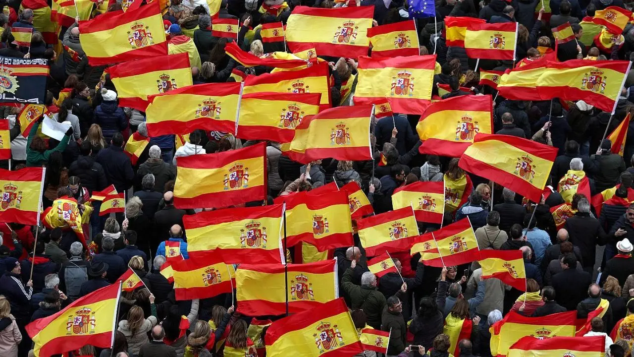 پیروزی احتمالی راست افراطی در انتخابات مجلس اسپانیا