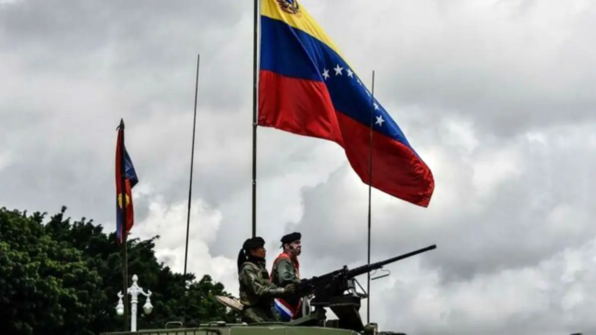 شماری از نیروهای ونزوئلایی به کلمبیا گریختند