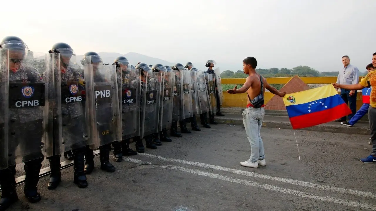 چین خواستار کمک سازنده جامعه جهانی به ونزوئلا شد