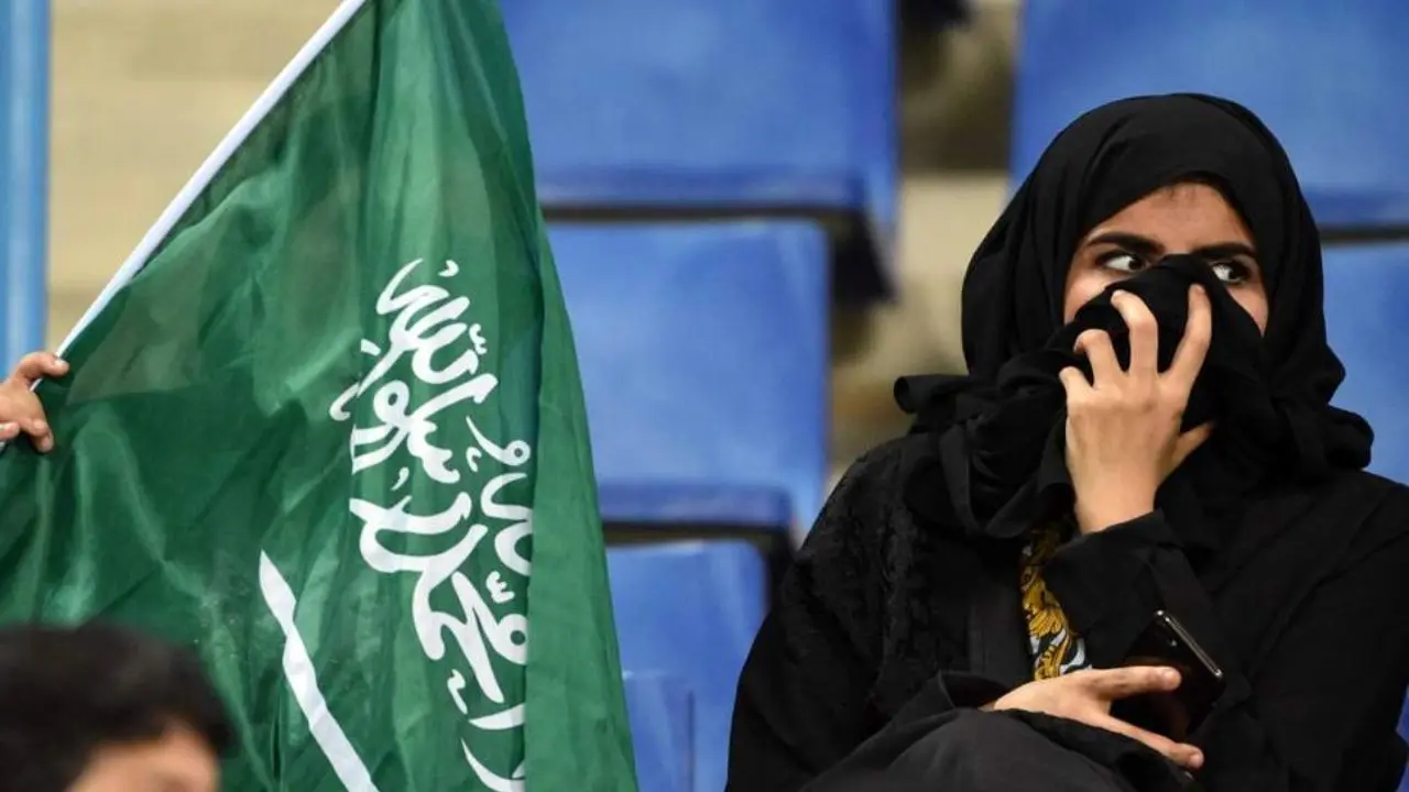 فعالان زن سعودی در زندان‌ها مورد تعرض جنسی قرار می‌گیرند