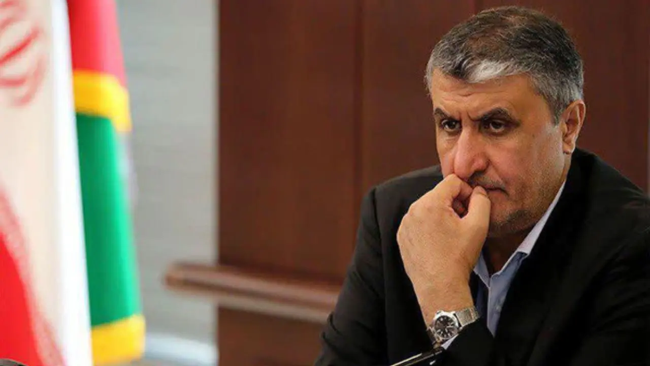 هیچ یک از فرودگاه‌های ایران در شأن مردم نیست