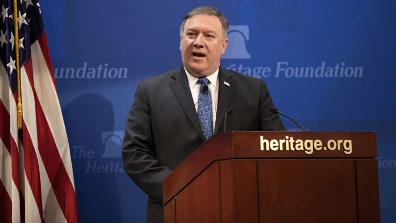 انتقاد پمپئو از روسیه و کوبا به دلیل حمایت از دولت قانونی ونزوئلا