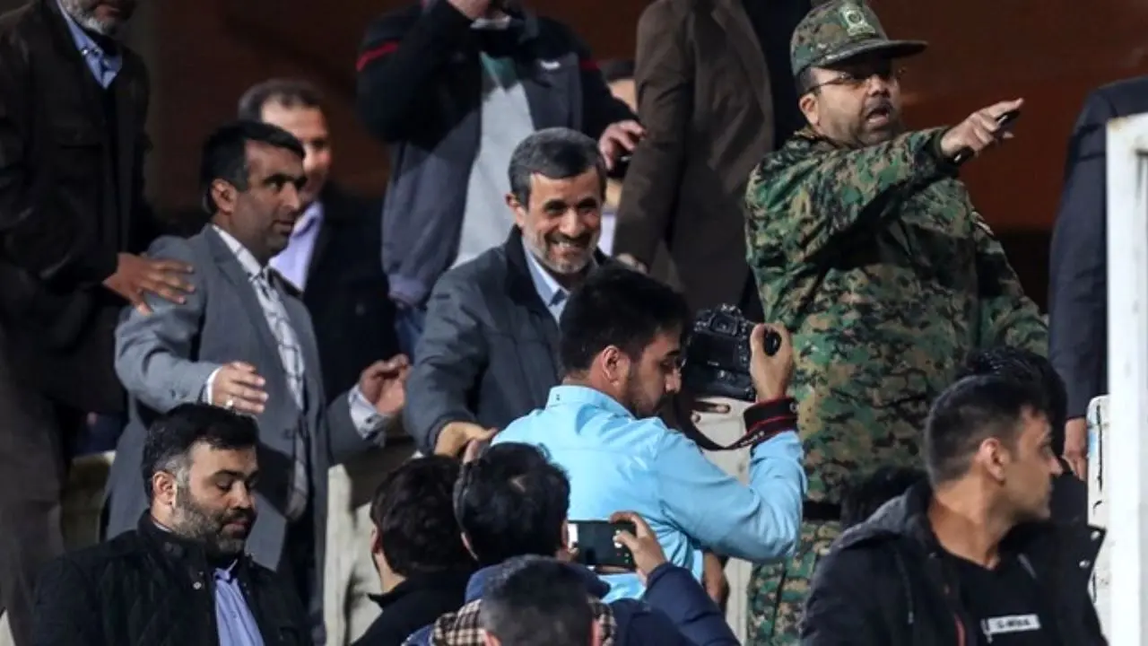 واکنش احمدی نژاد به تساوی استقلال برابر العین؛ بازیکنان خسته بودند