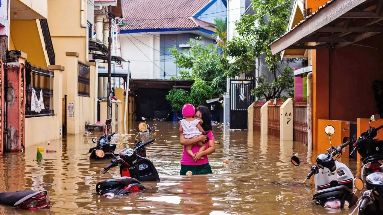 تلفات سیل و رانش در اندونزی به 77 کشته افزایش یافت