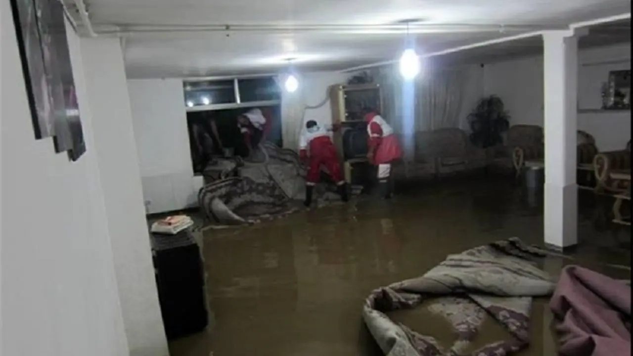 خسارت حدود 350 واحد مسکونی در اصفهان بر اثر سیل