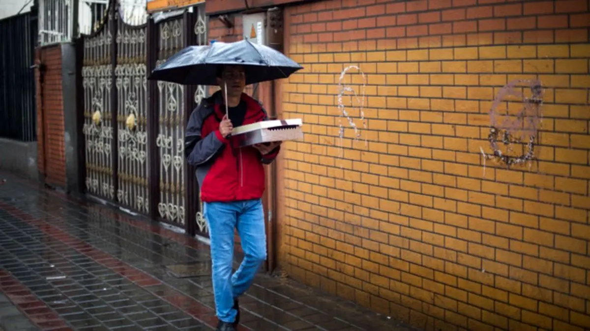 وزش باد شدید در پایتخت طی امروز