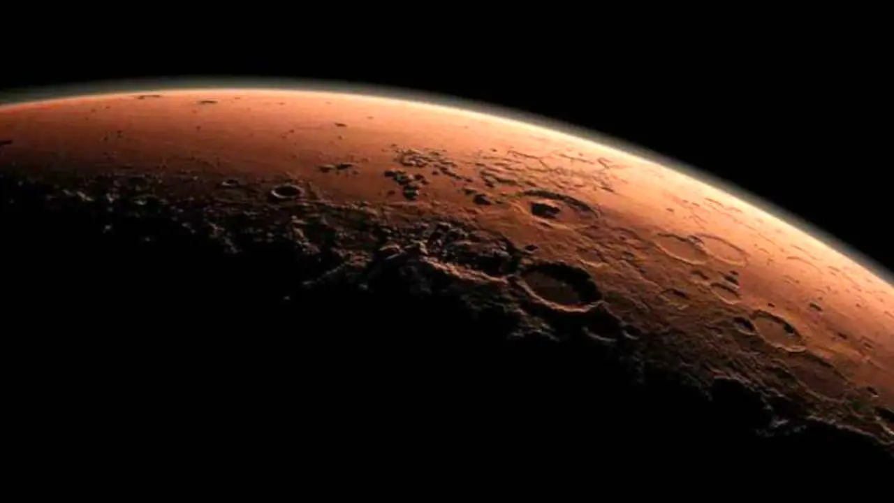 نخستین مسافر احتمالی مریخ یک زن است
