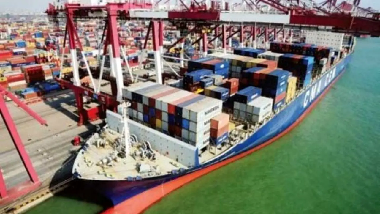 افزایش 2 برابری صادرات غیرنفتی از طریق بندر شهید رجایی/ تجهیز ناوگان‌ دریایی در ایام نوروز