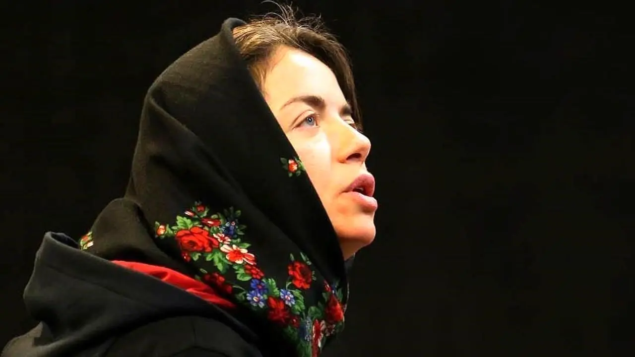 نخستین تجربه کارگردانی مهتاب نصیرپور در تئاتر روی صحنه می‌رود