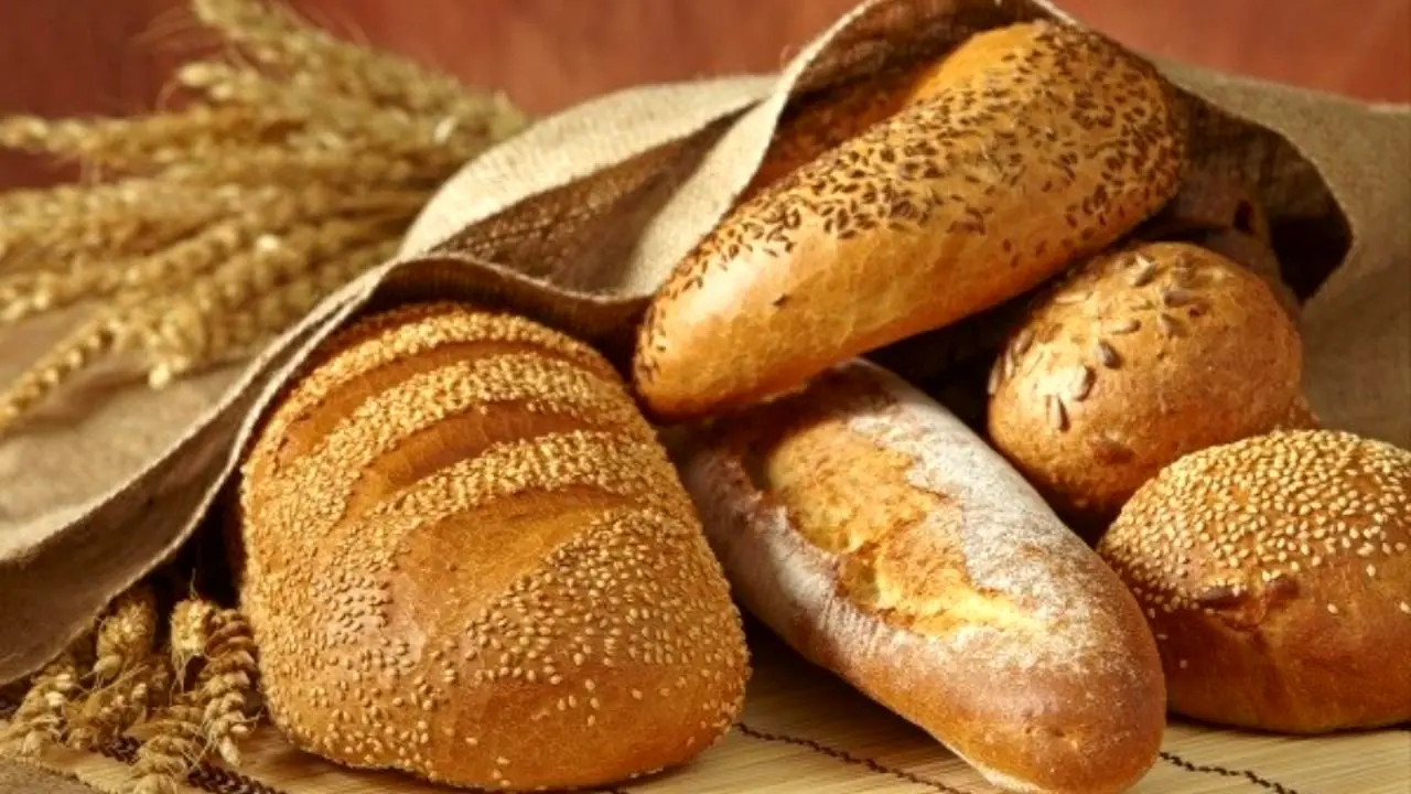 نان گران نشود؛ وزن چانه را کم می‌کنیم/ نرخ آرد نانوایی‌های سنتی و حجیم افزایش نیافته است