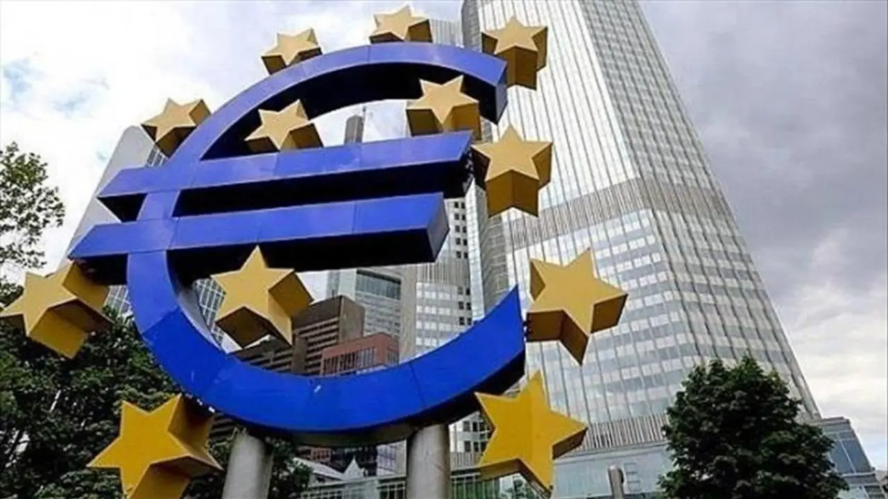 هشدار فرانسه نسبت به آینده اقتصادی منطقه یورو