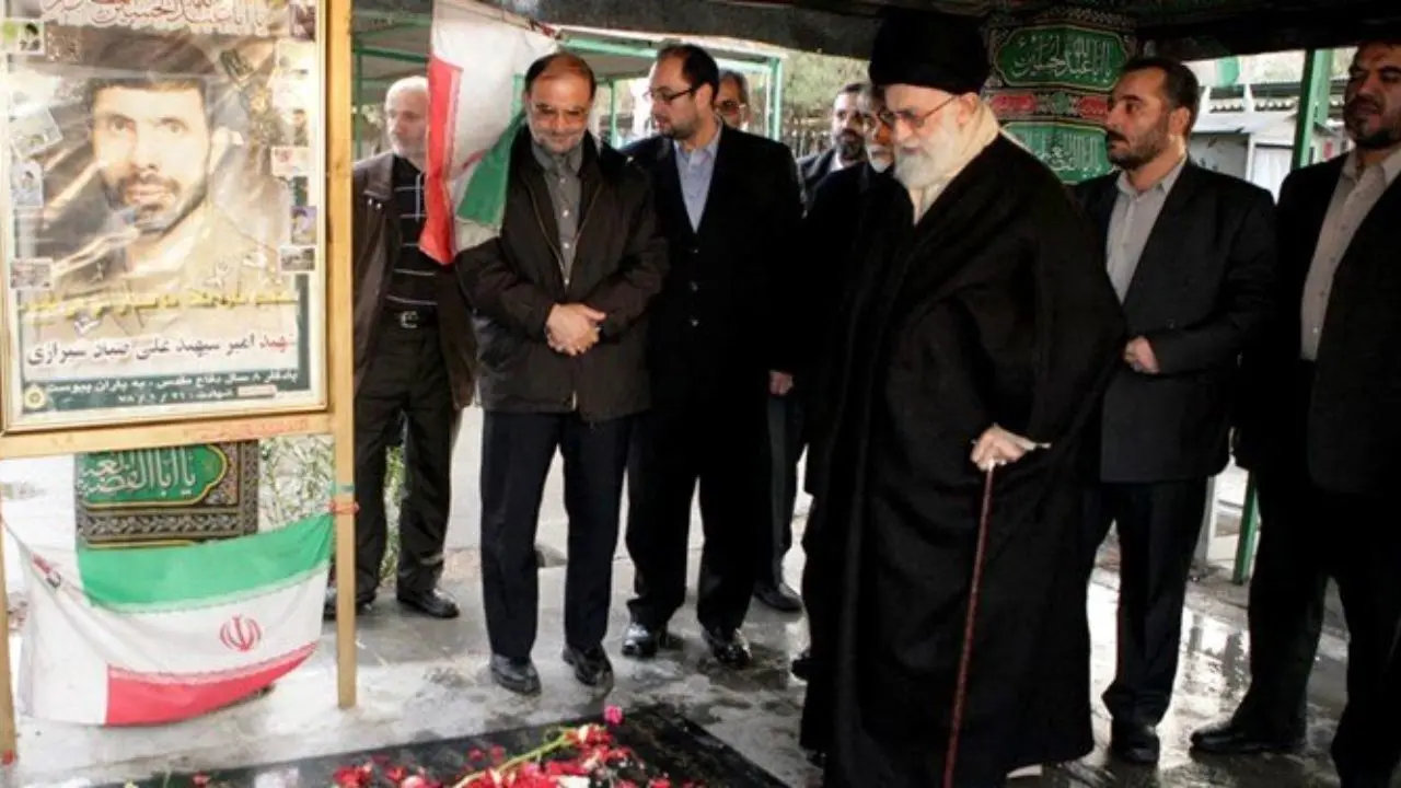 دلم برای صیادم تنگ شده است؛ روایت ناصر آراسته از حضور رهبری بر سر مزار شهید صیادشیرازی