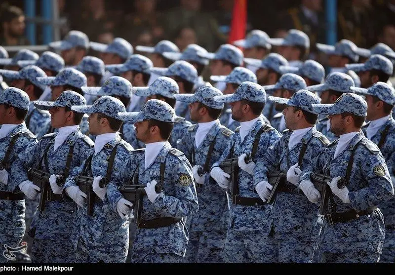 ارتش مکتبی جمهوری اسلامی همچنان درخشان و مقتدر