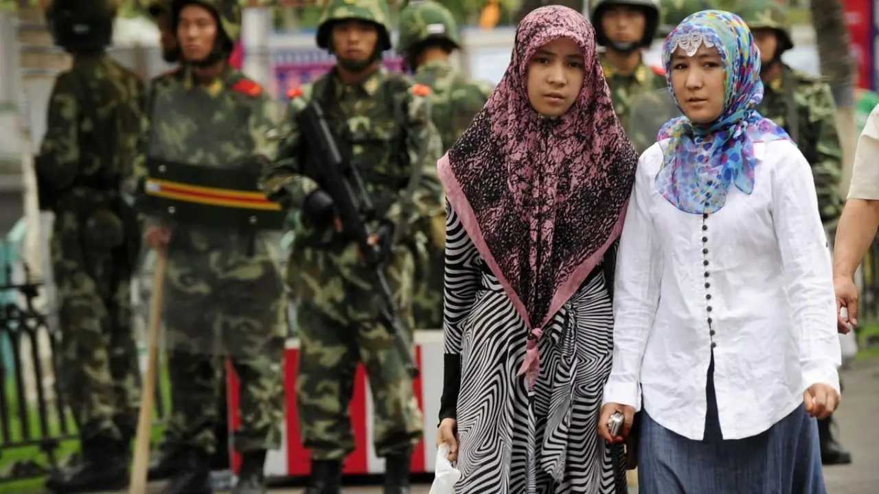 چین از هوش مصنوعی برای رهگیری اقلیت مسلمان استفاده می‌کند
