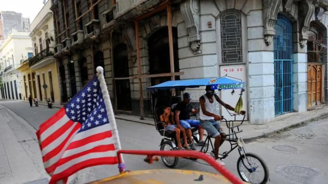 اتحادیه اروپا سیاست آمریکا علیه کوبا را «به شدت» محکوم کرد