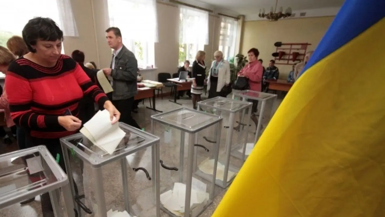 دور دوم انتخابات ریاست‌جمهوری اوکراین آغاز شد