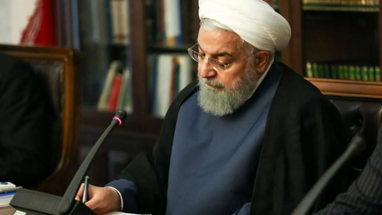 رئیس جمهوری درگذشت بهمن کشاورز را تسلیت گفت