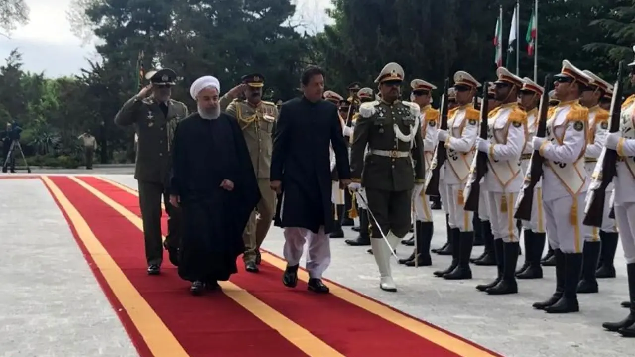 استقبال رسمی رییس‌جمهوری از نخست‌وزیر پاکستان
