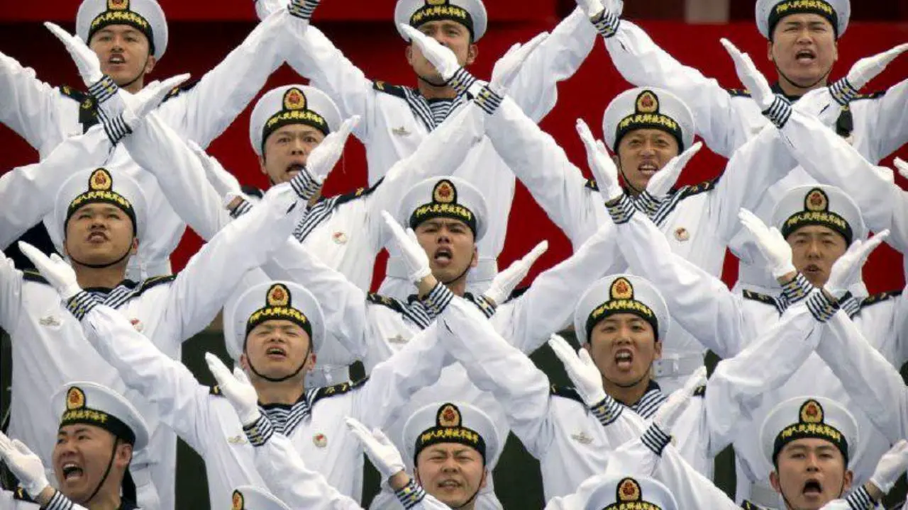 رژه نیروی دریایی چین + تصویر