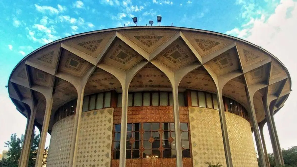 از افتتاح نمایشگاه کتاب تهران بدون حضور رییس‌جمهوری تا وعده تغییرات در ساختار تئاتر شهر