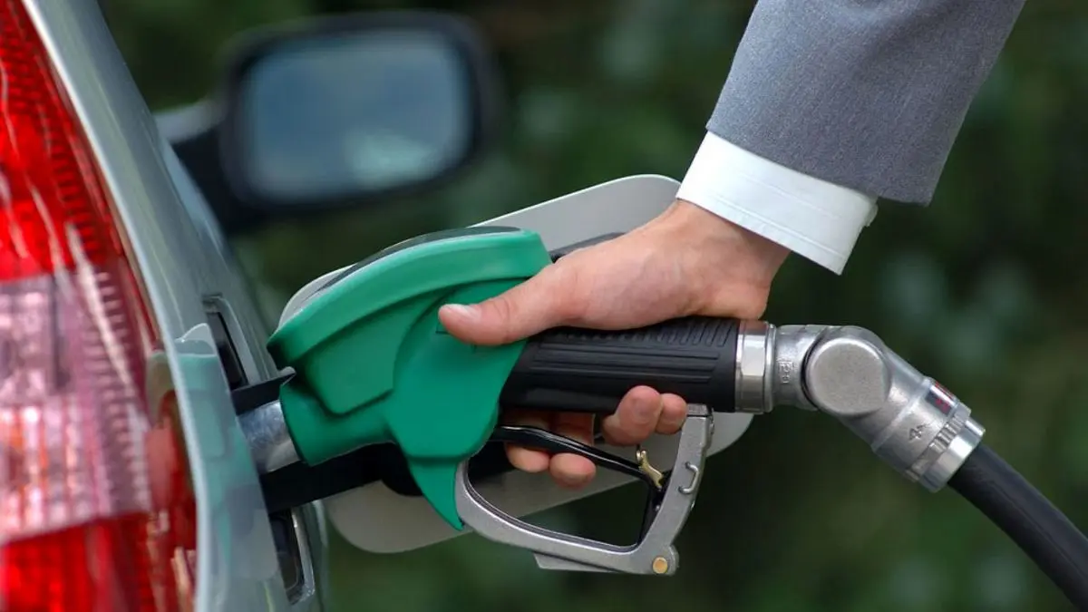 بهای سوخت درانگلیس با لغو معافیت نفتی ایران، افزایش یافت