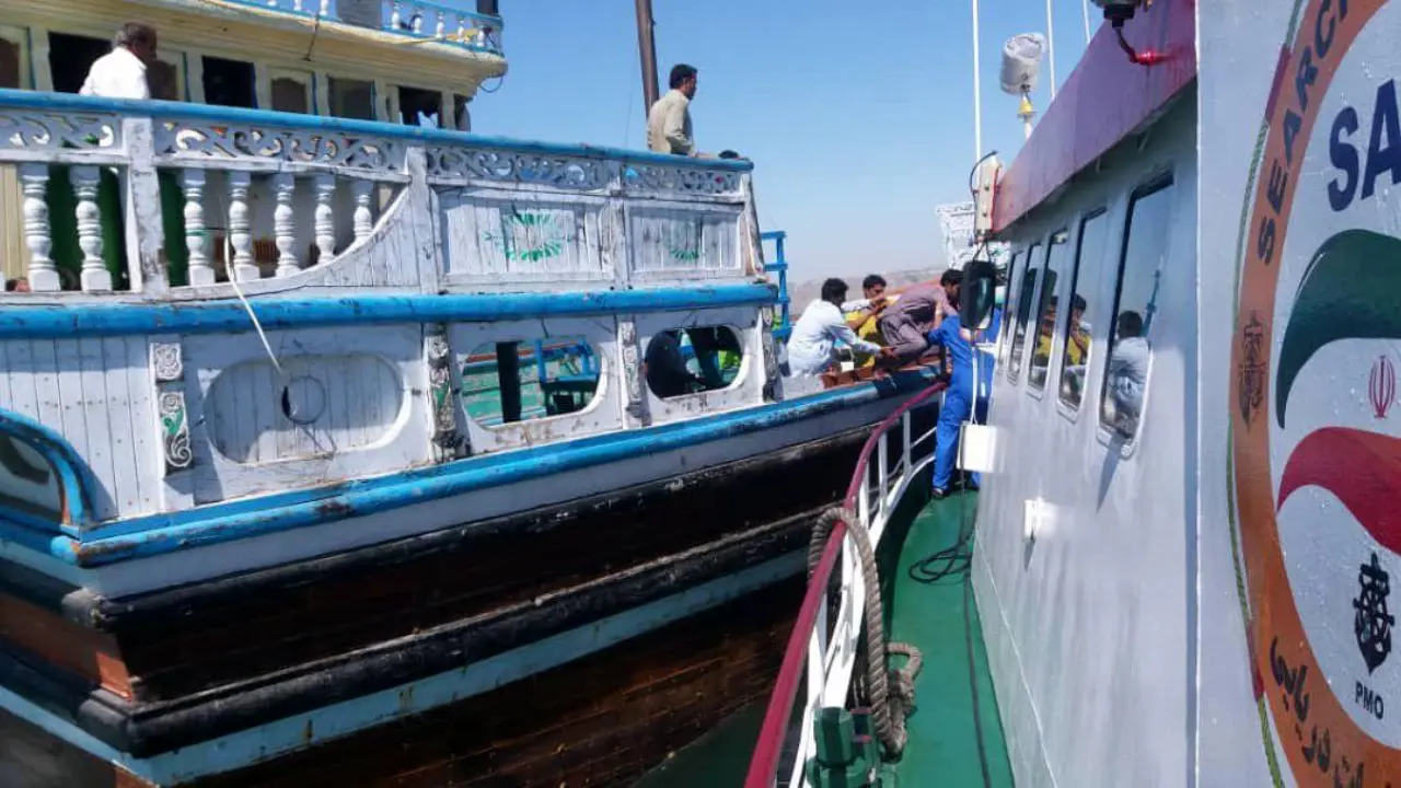 نجات پنج صیاد پس از 6 ساعت سرگردانی در بندر چابهار