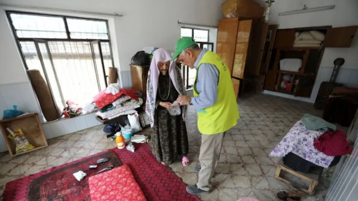 تقسیم 70 هزار بسته لوازم خانگی در مناطق سیل زده کشور