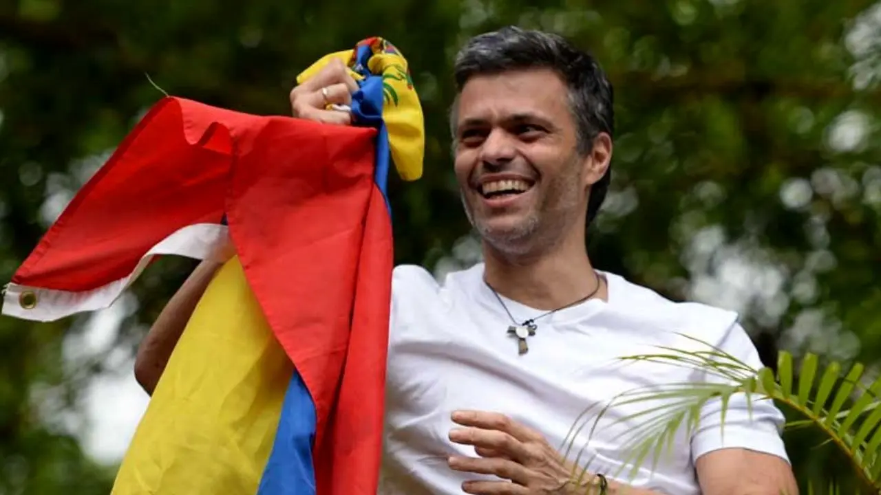 اسپانیا «لوپز» را به کاراکاس تحویل نمی‌دهد