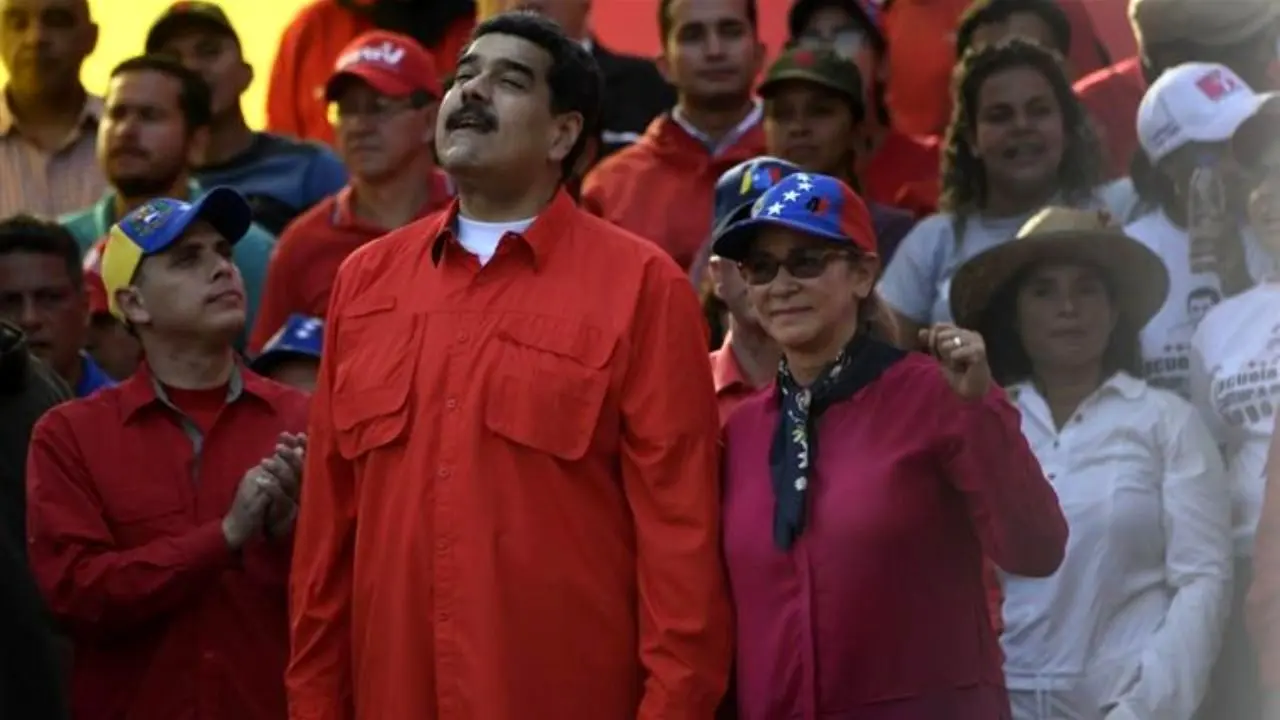 مادورو به ارتش آماده‌باش داد