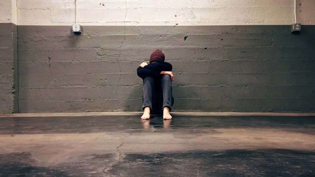 تنهایی با ابتلا به اختلالات روانی ارتباط دارد