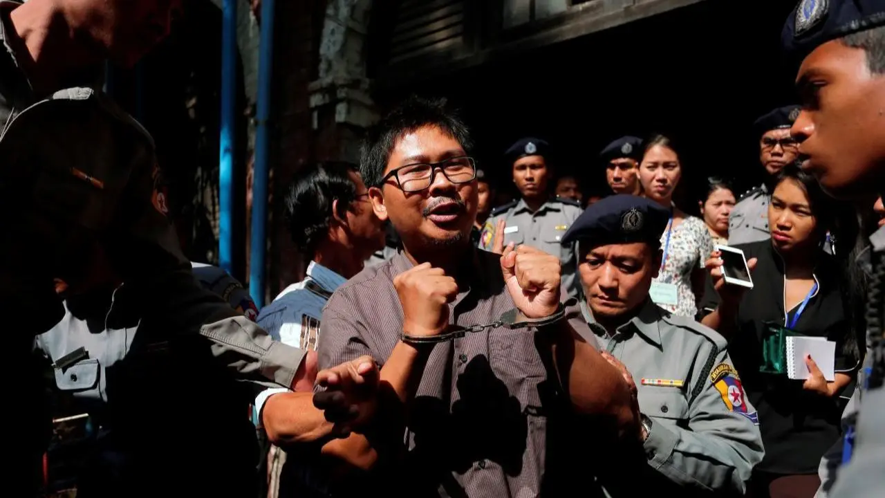 میانمار دو خبرنگار رویترز را پس از 500 روز حبس آزاد کرد
