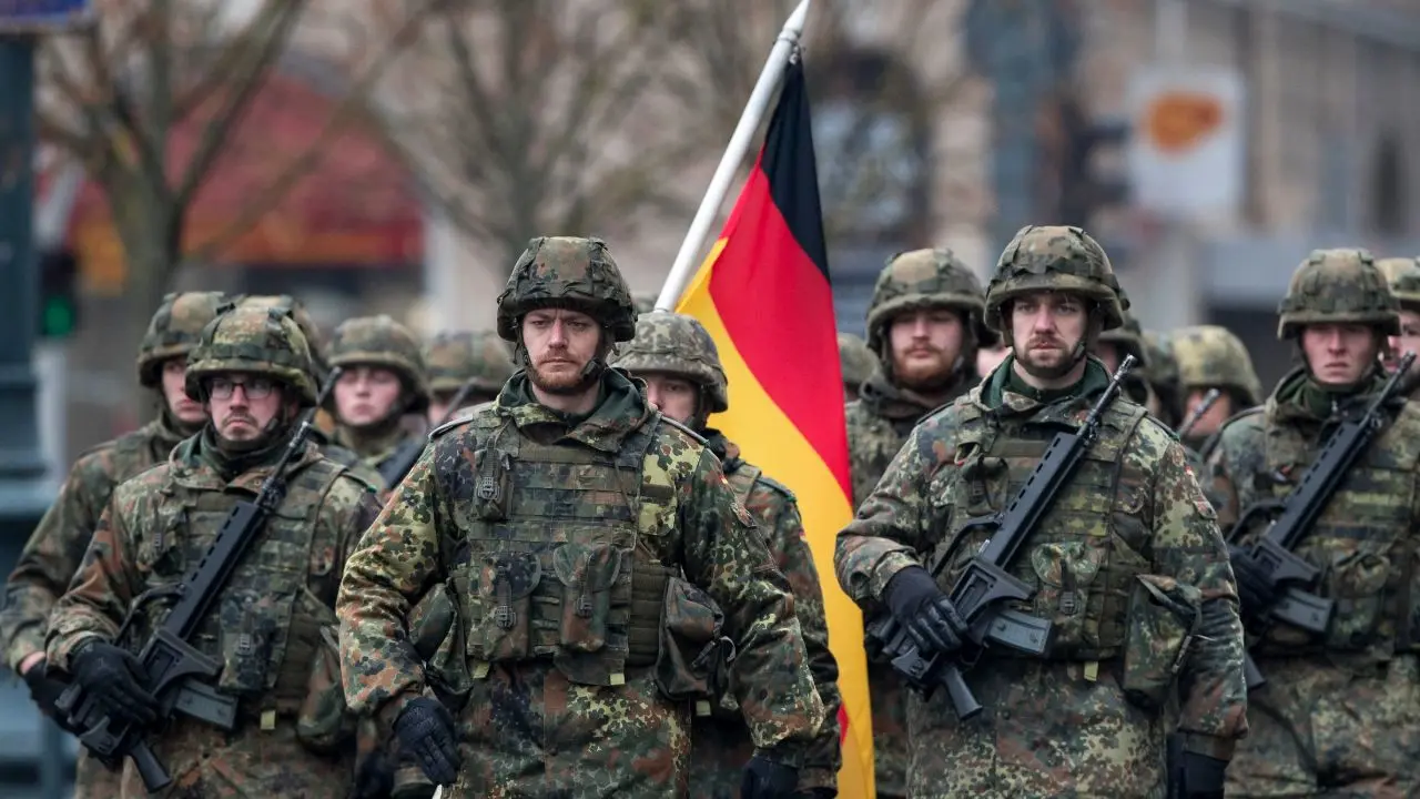 ارتش آلمان آموزش نظامیان عراق را از سر می‌گیرد